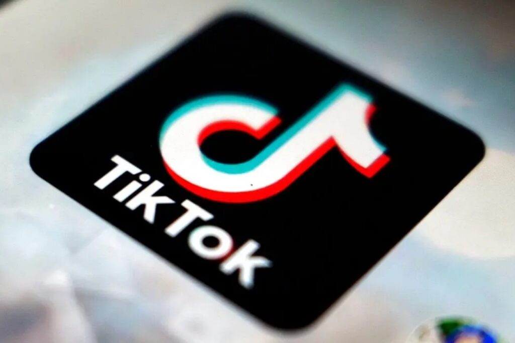 TikTok čelí zákazu v USA