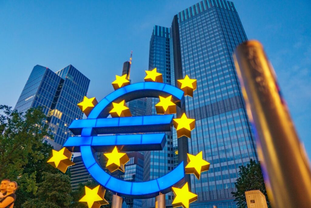 Európska centrálna banka znížila úrokové sadzby, inflácia sa približuje k cieľu
